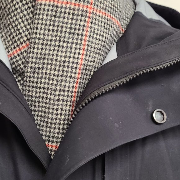 SOLD Mens Lululemon 3 in 1 Coat Size M - Picture 4 of 12